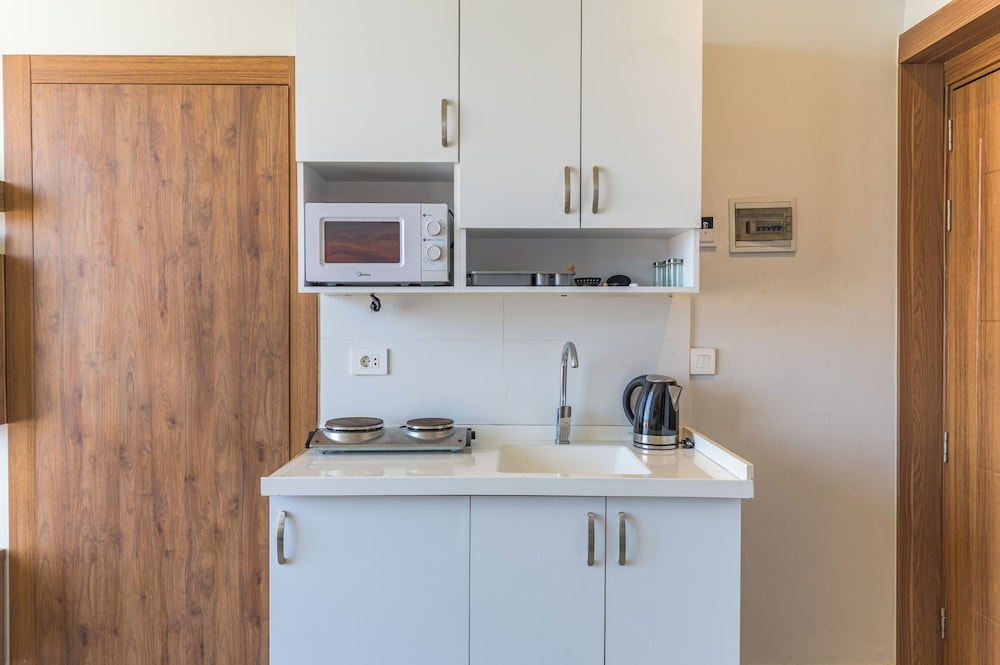 Gate 9 Tower -Studios & Apts Mar Mikhael