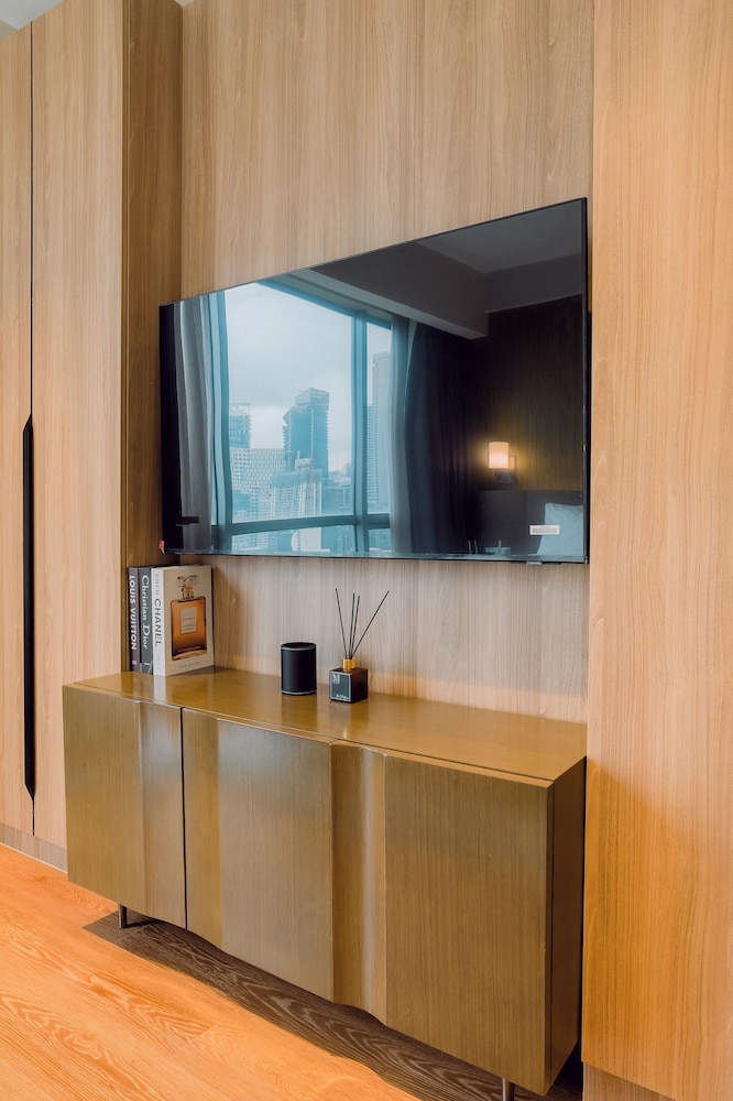 Hotel Residences at Acqua