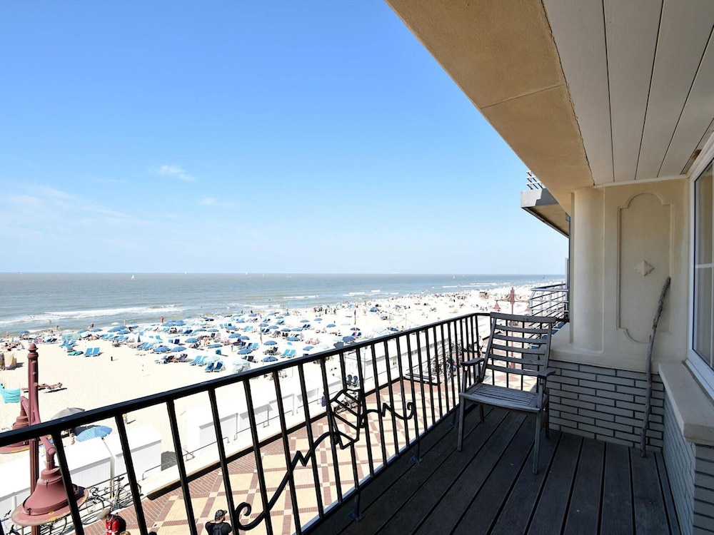 Gianina Apartment for Five Person in De Haan