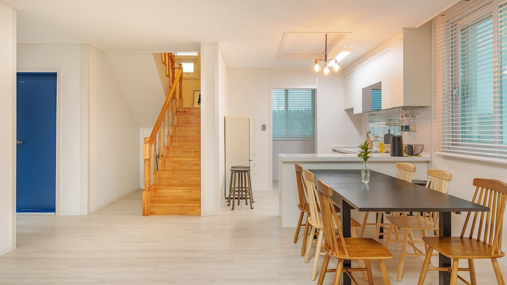 Sokcho Biroso Private Cottage