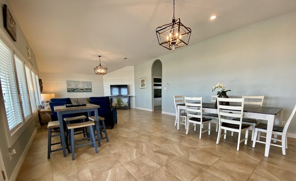 Serendipity Shore 3 Bedroom Home by RedAwning view 3