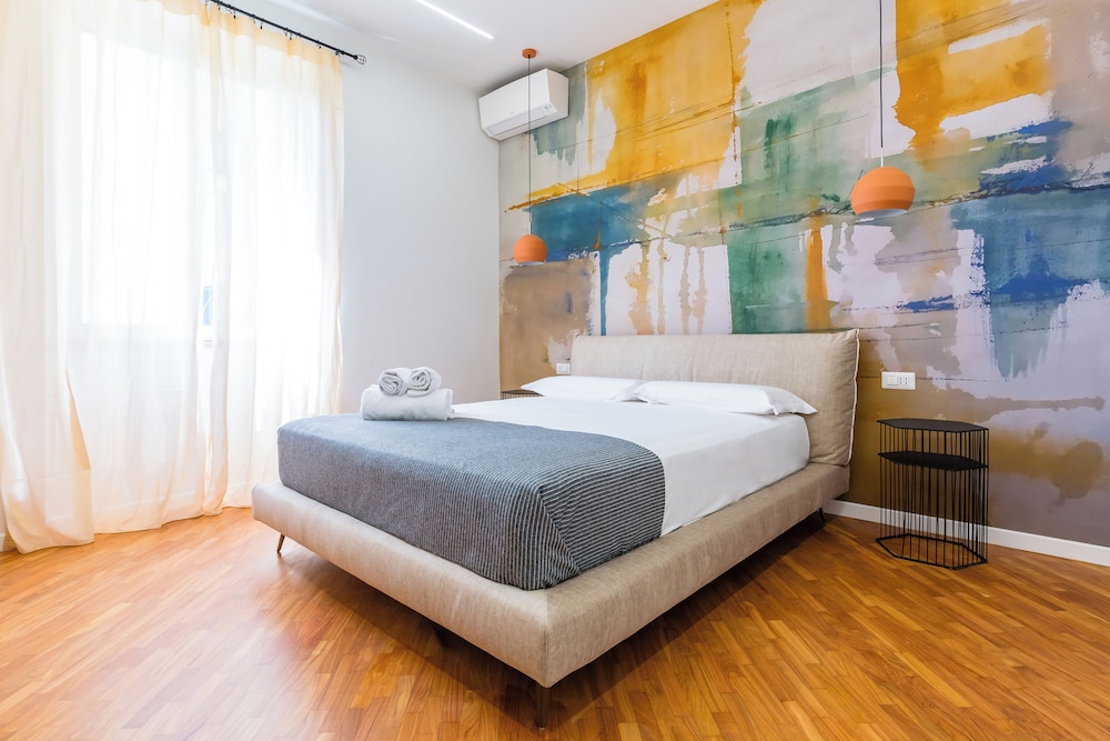 Stanzione Classy Flat at Vomero Central