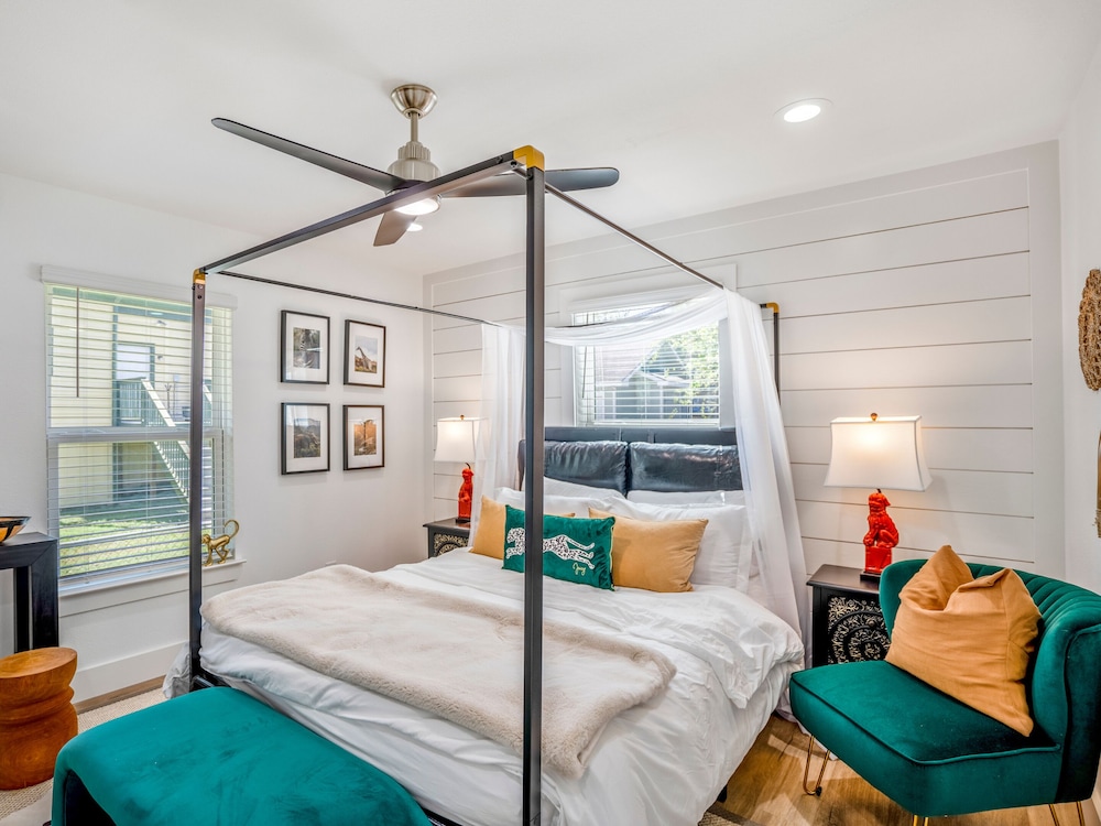 Sandy Toes Retreat by Ryson Vacation Rentals