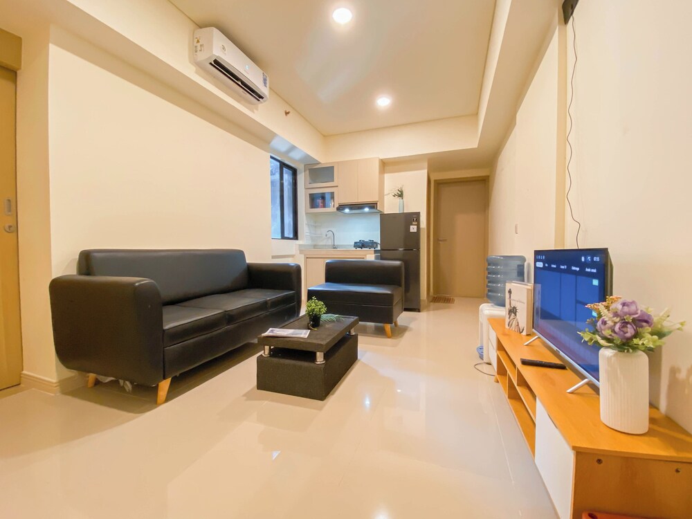Good Deal And Comfy 2Br Apartment Meikarta