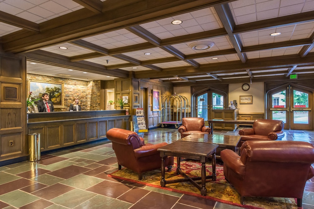 Bloomington Vacations - Biddle Hotel and Conference Center - Property Image 4