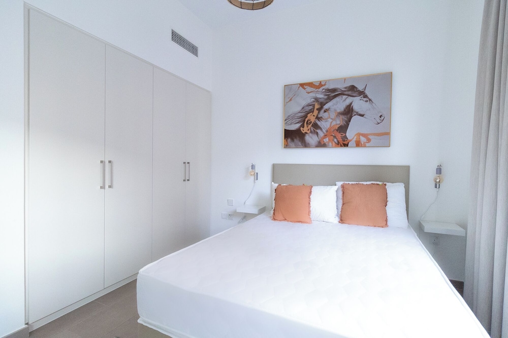 HAPPY SEASON I Park Heights 2 Dubai Hills 1BR