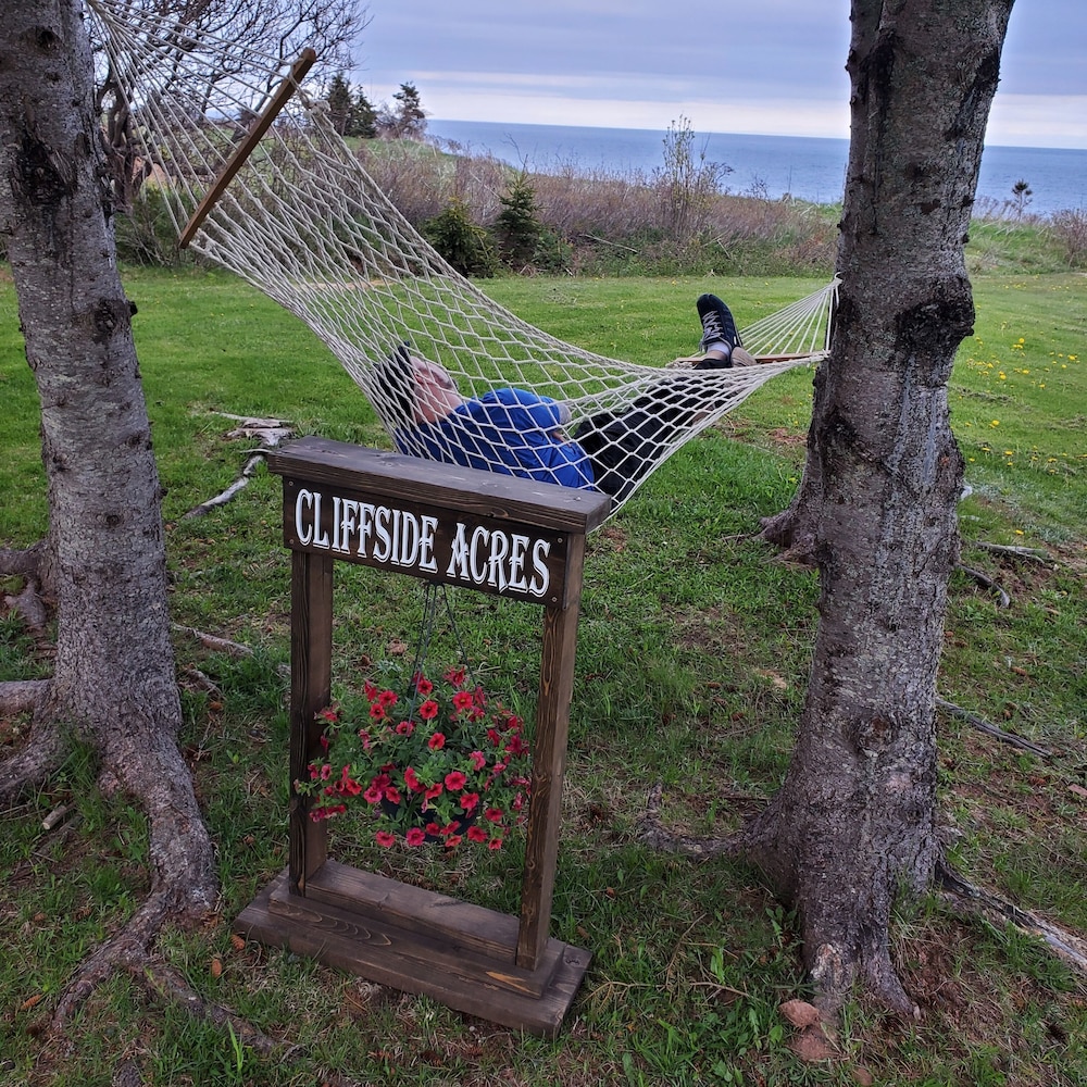 The Cliffside Inn