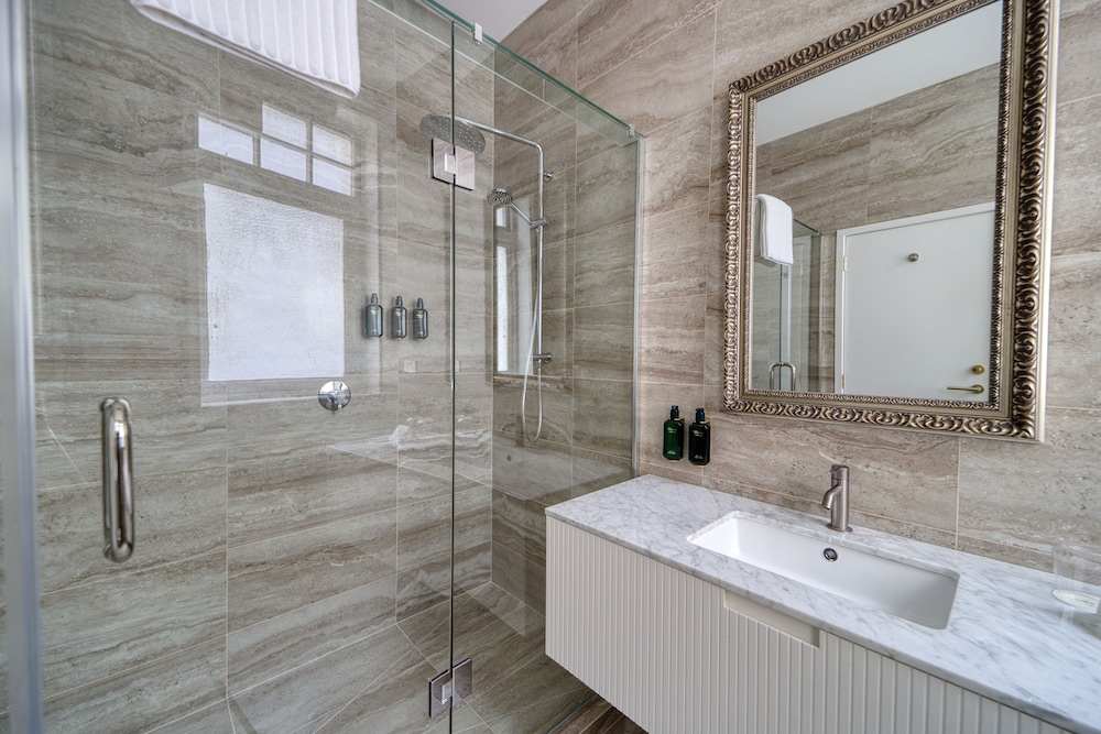 High Street Luxury Lofts