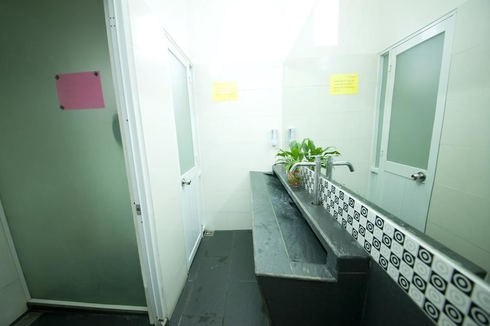 Wanderlust Saigon Hostel