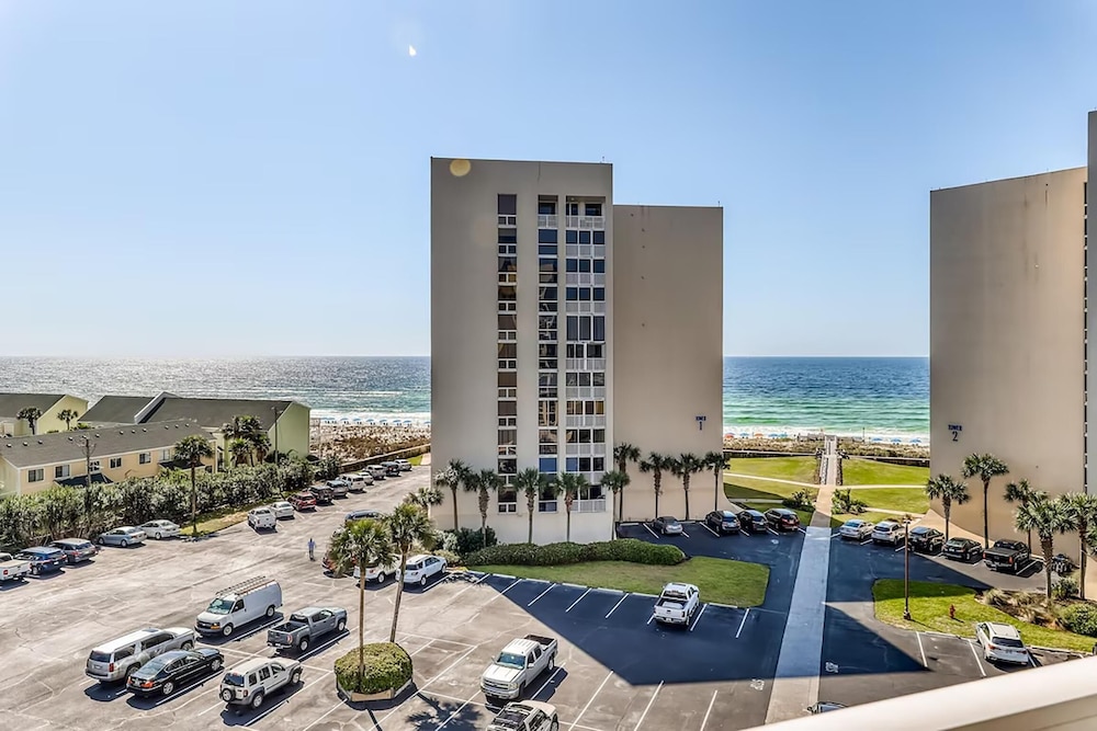 Shoreline Towers 3094