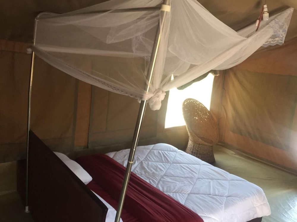 Semadep Safari Camp