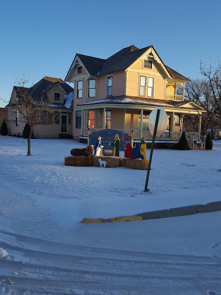 Historic Philip Houston House - Property Image 5