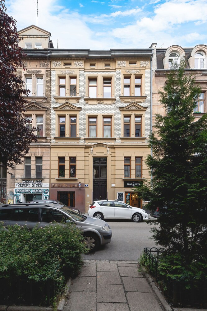 Photo 47