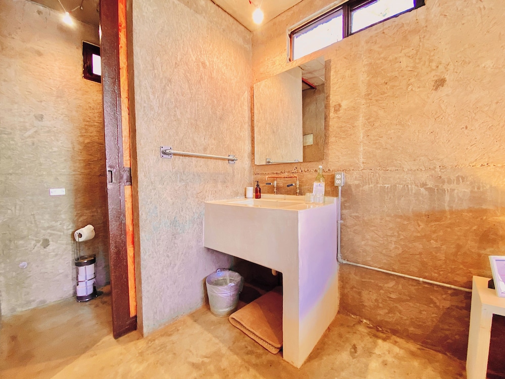 Perro Surfero Hotel Boutique - Todos Santos, BCS