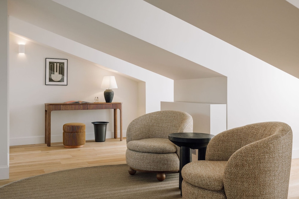 Ando Living - Abrantes 50 House