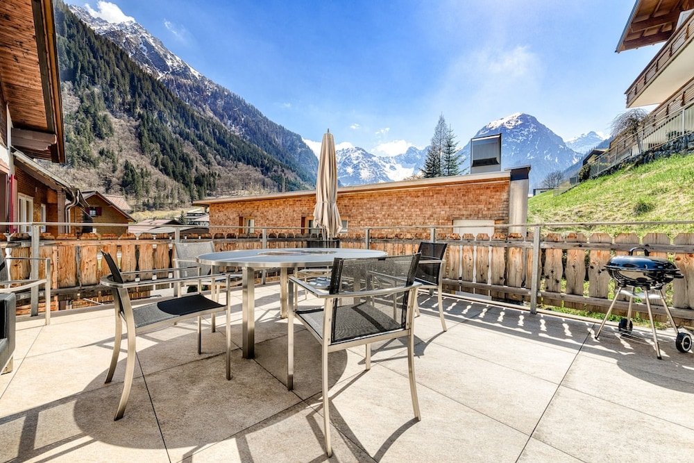 Ferienwohnung Zentral mit Panorama-sonnenterrasse