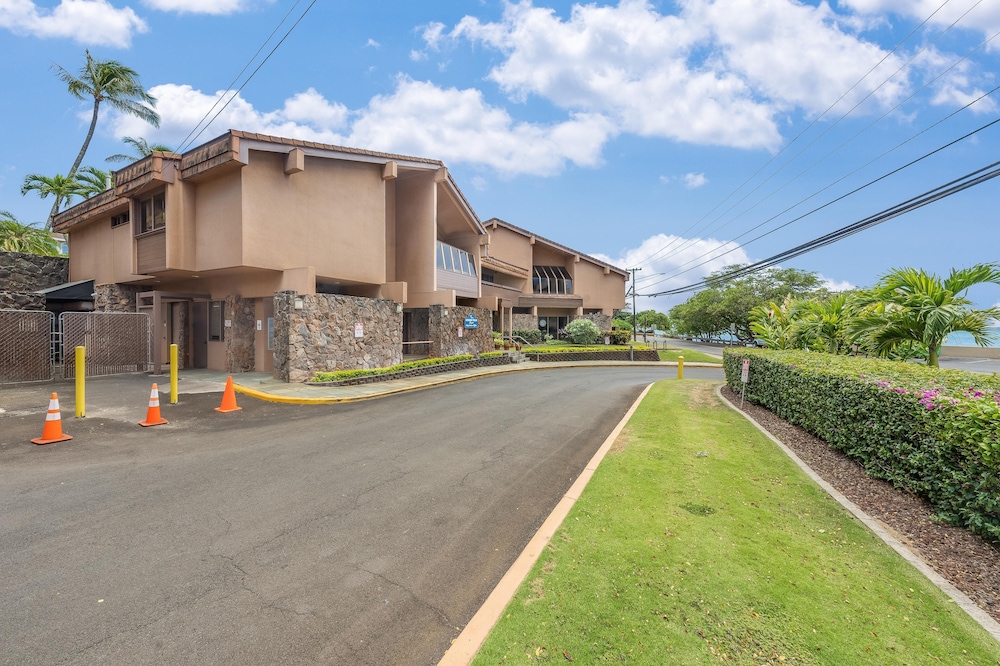 Kahana Villa E609 in Lahaina