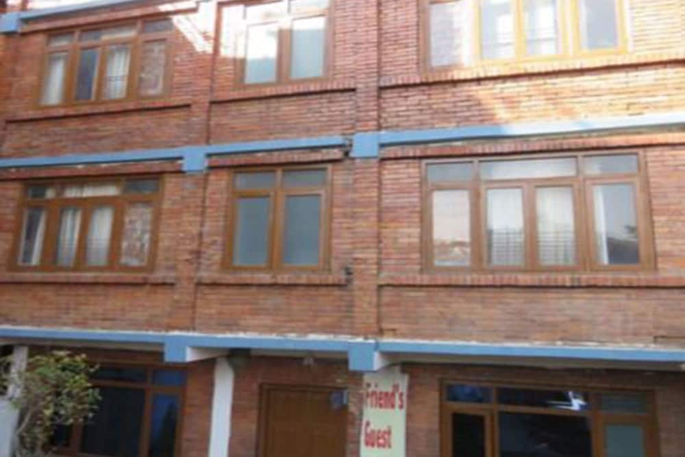 Friend's Guest  House
