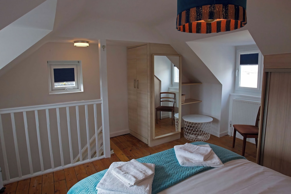 Harbour Retreat