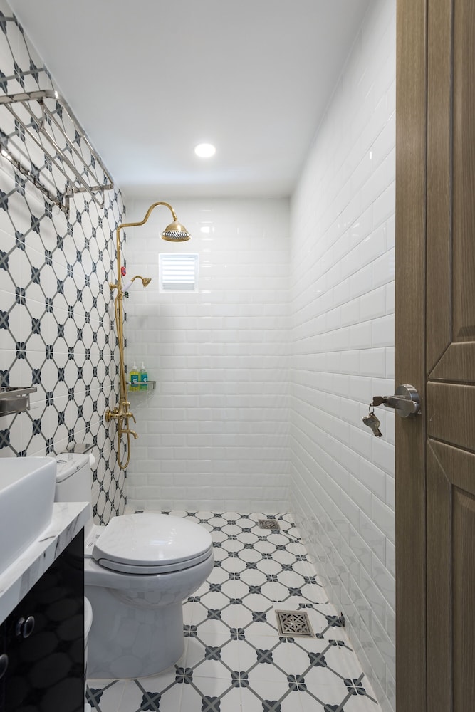 Cozrum Homes May's House