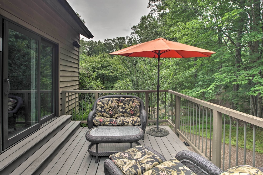 The White Elephant Inn Getaway w/ Pool  Hot Tub! - Property Image 16