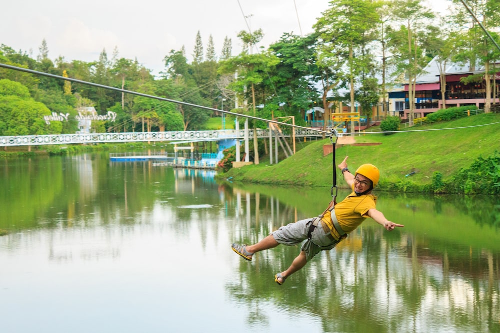 Brookside Valley Resort