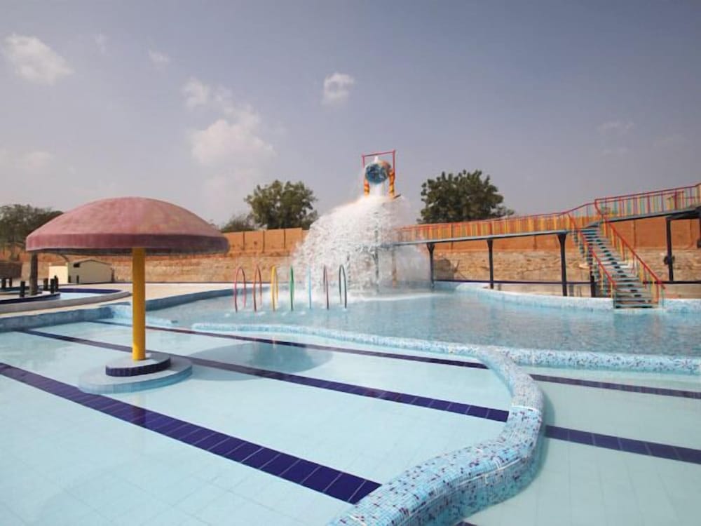 Dream Valley Resort