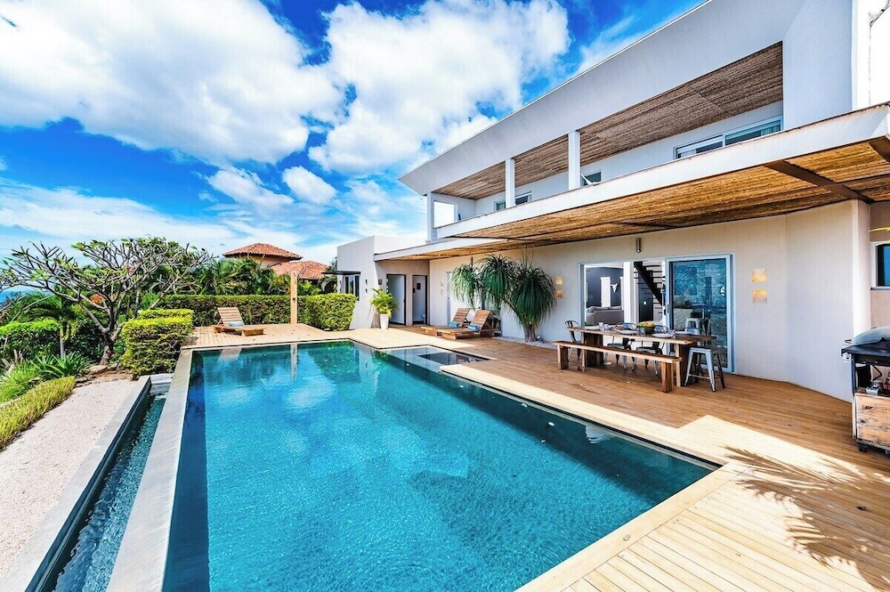 Villa Marfil