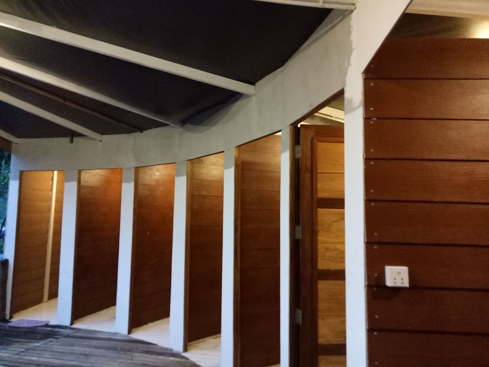 Koh Rong Love Resort - Hostel
