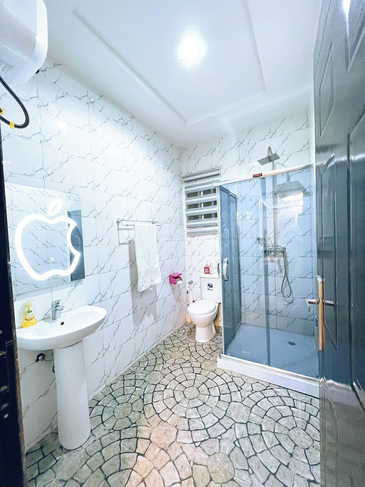 Keji's Shortlet Apartment