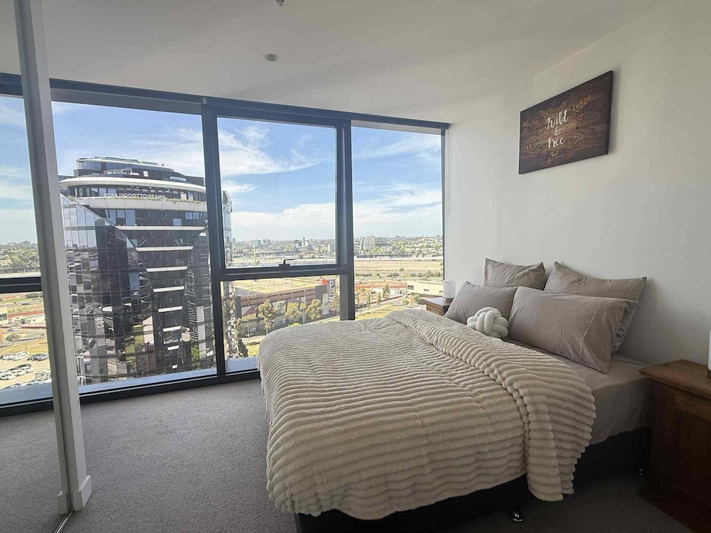 Cosy 2 Bedroom Apartment With Pool, gym and Sauna