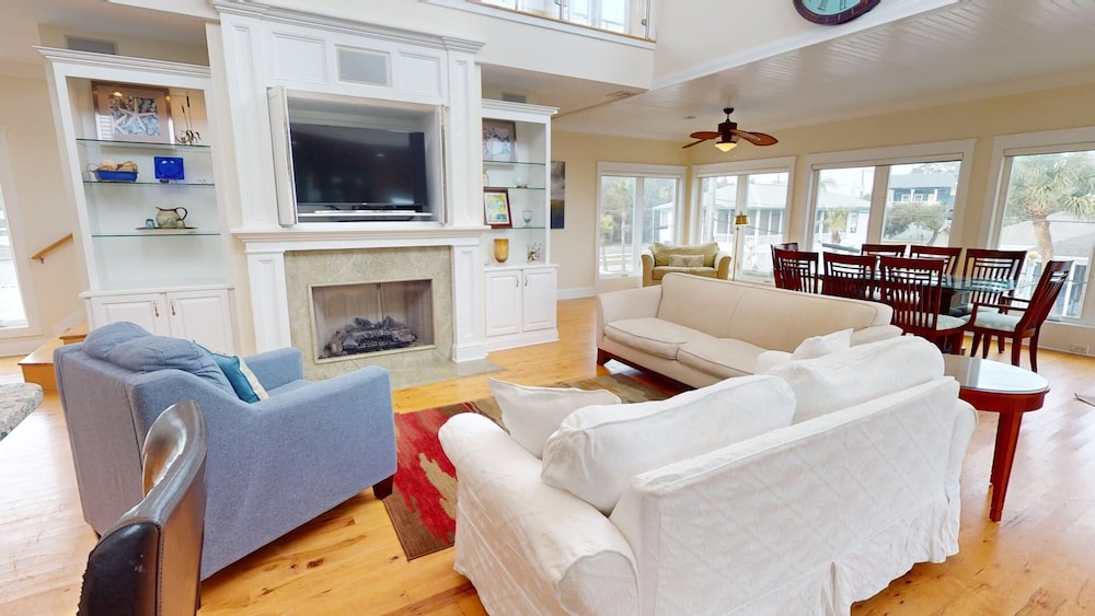 15 17th Street by Tybee Vacation Rentals
