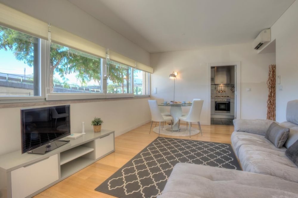 Belem Prime Apartment with Pool