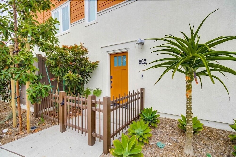 Santa Barbara Loft