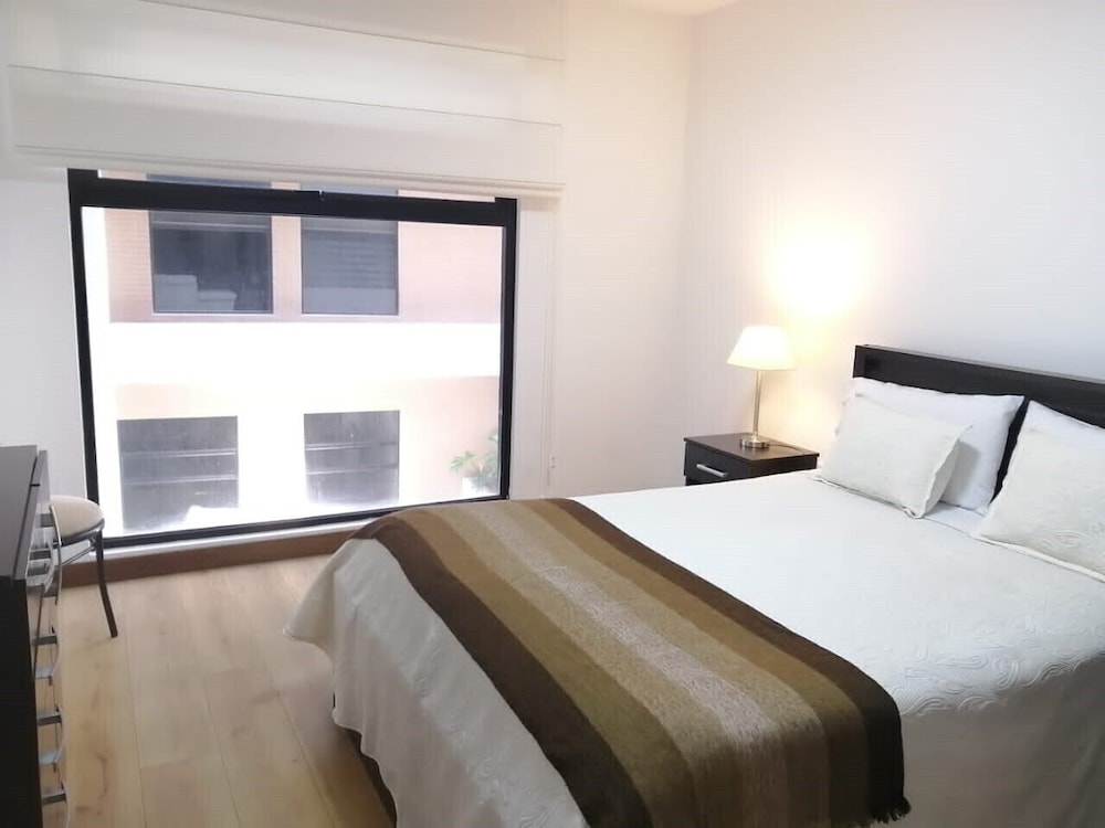 Suite Metropoli Bristol view 4