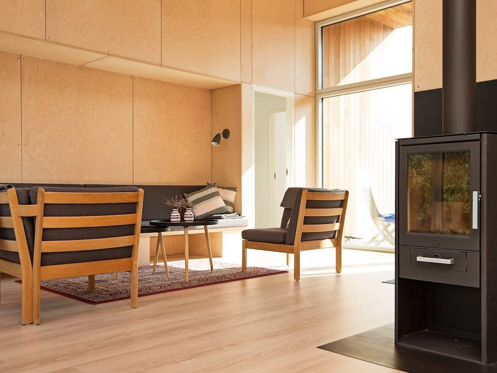 6 Person Holiday Home in Romo view 3
