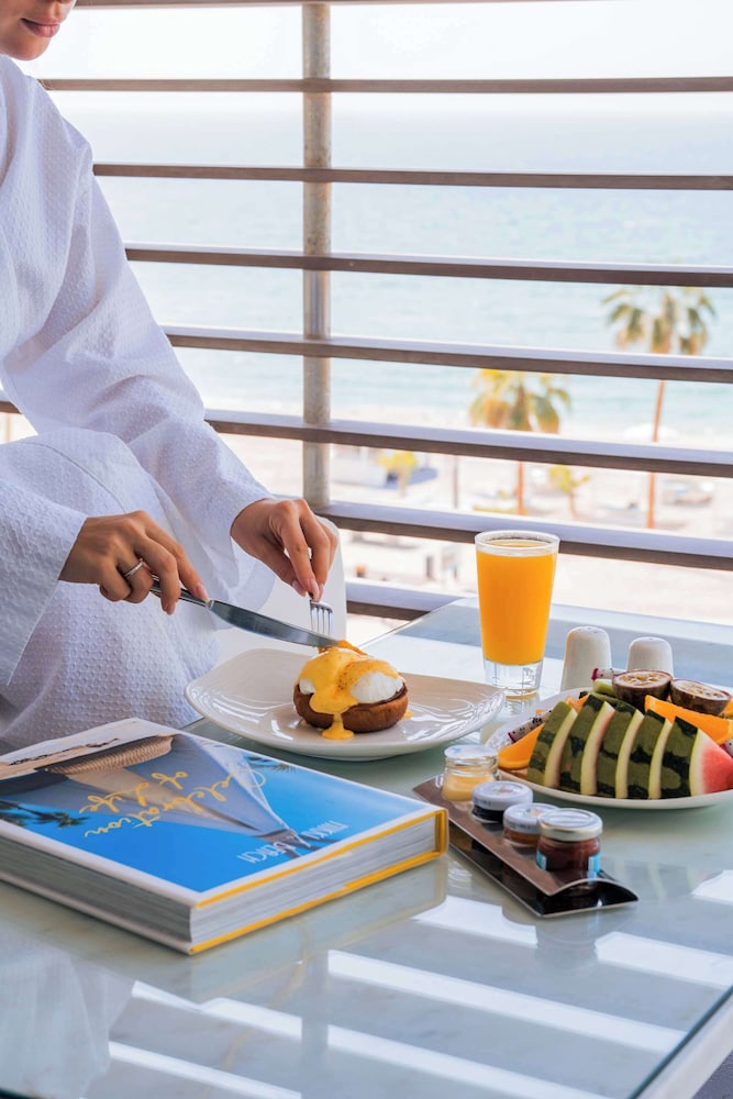 Nikki Beach Resort & Spa Dubai