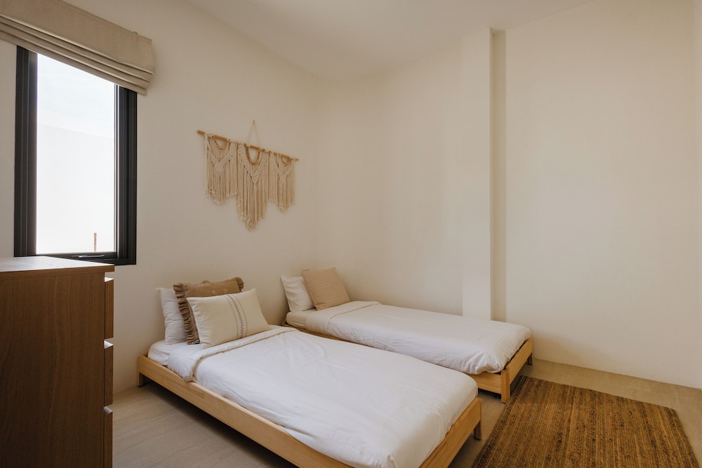 Barefoot Villas by Satori