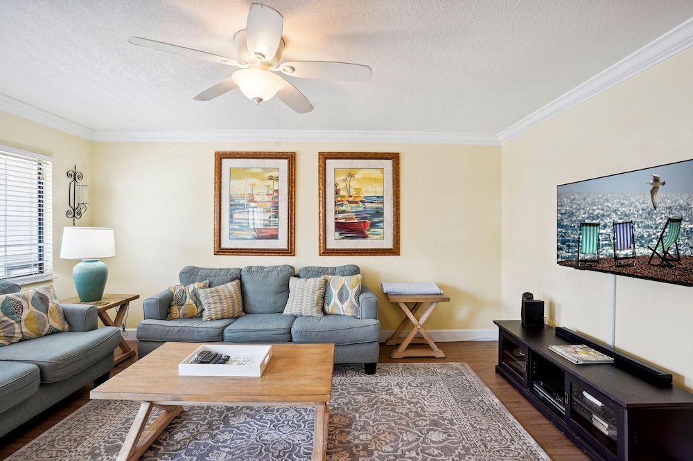 Gulfside Villas 3