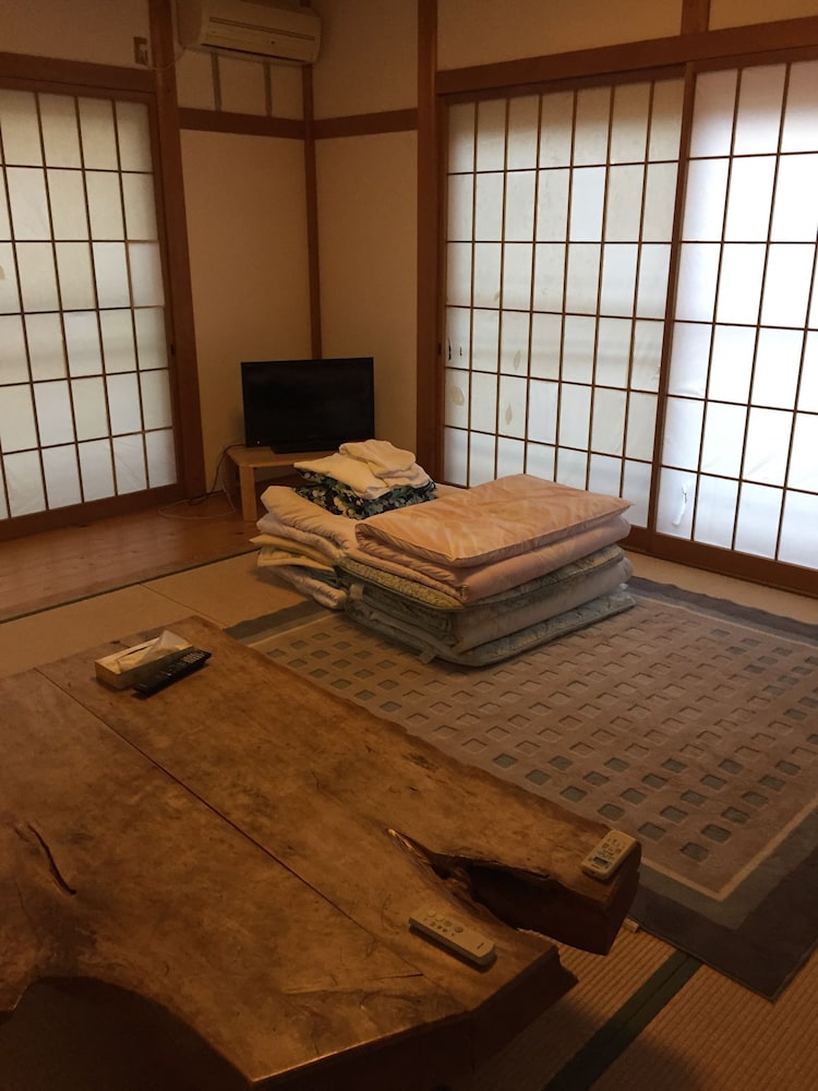 Minpaku Yuzuriha