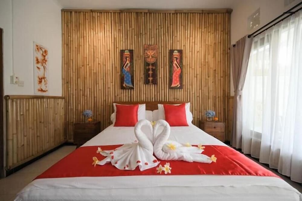 Villa Tiga Naga Sanur