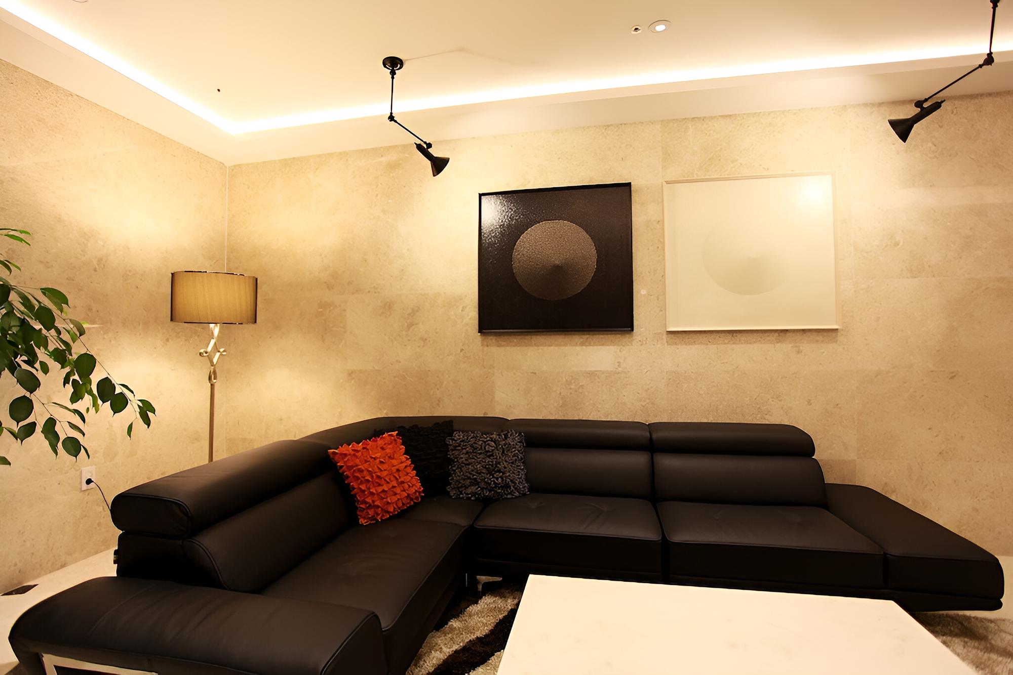 Incheon Ali Suite Hotel
