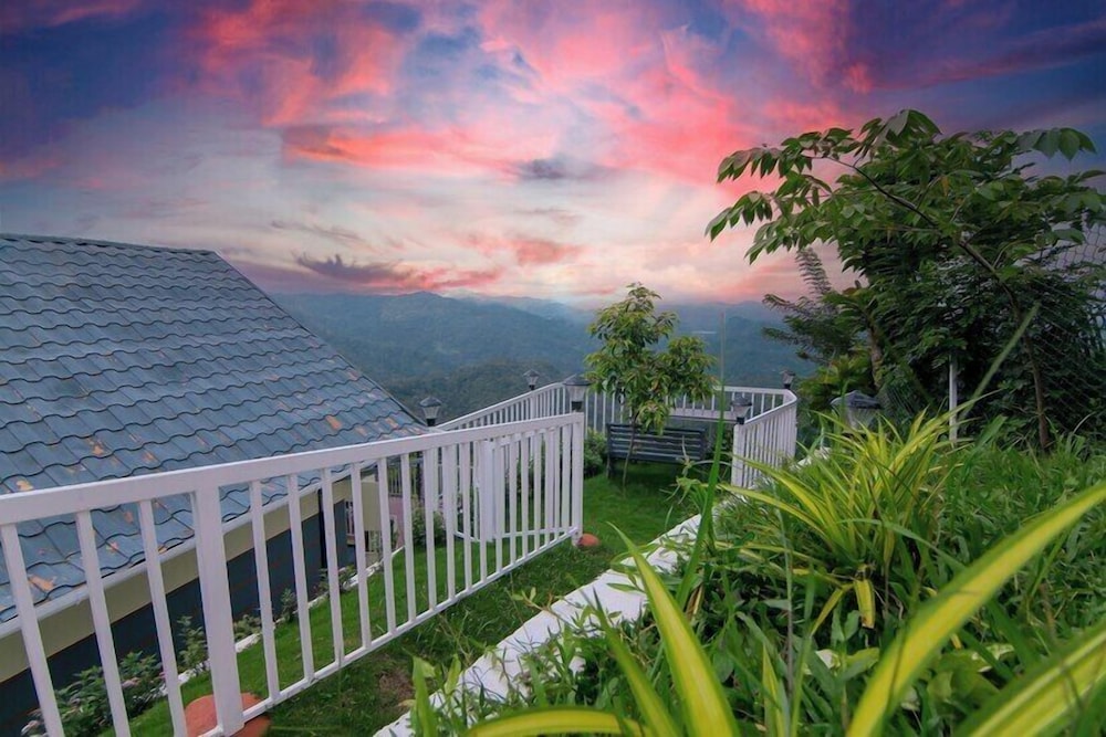 Bright Meadow Dam View Resort