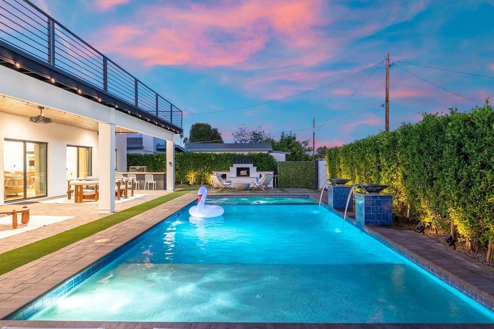 NEW The Casa Privada Experience