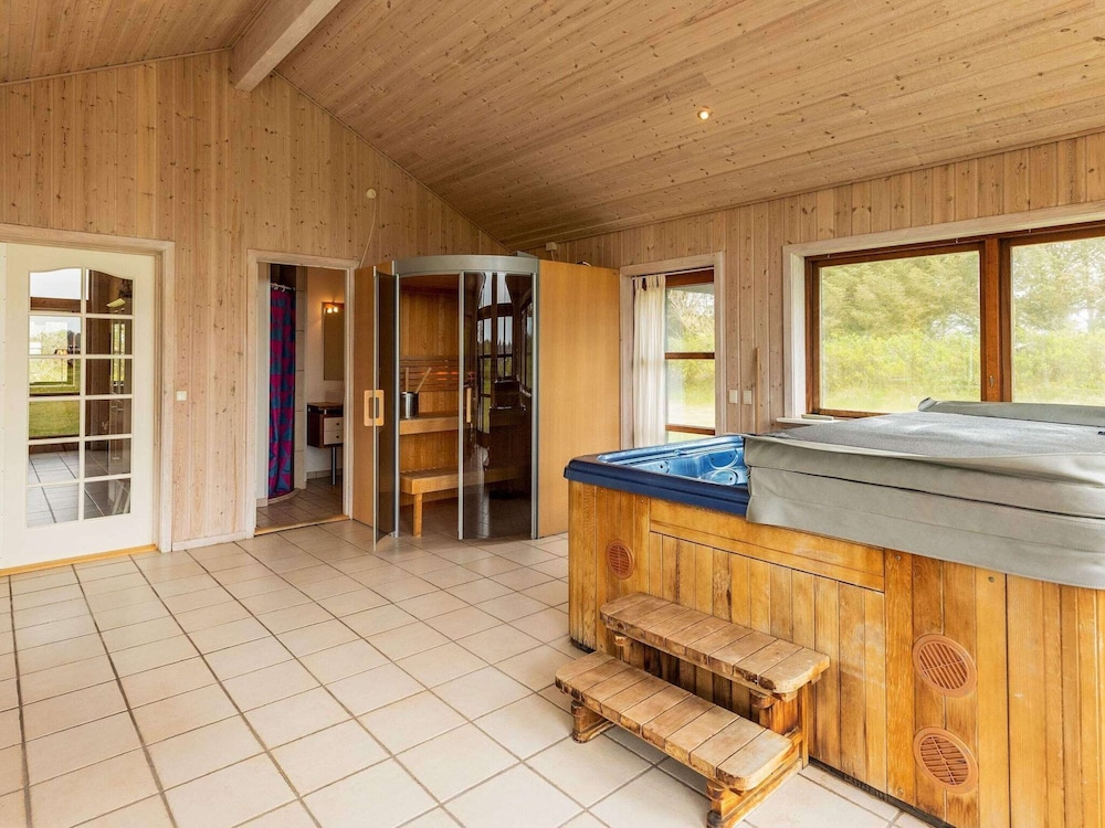 8 Person Holiday Home in Lokken-by Traum view 3
