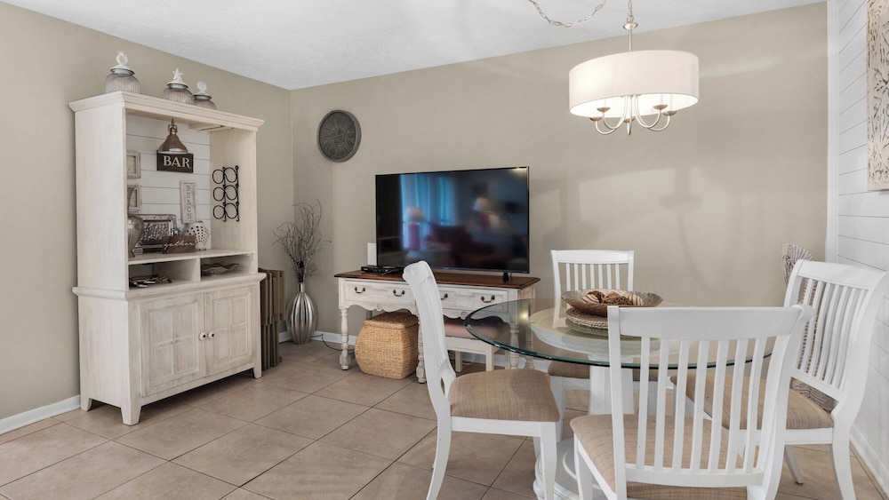 2BR Steps to Sand Pool, Near Pier Park + Free Attraction Tickets!