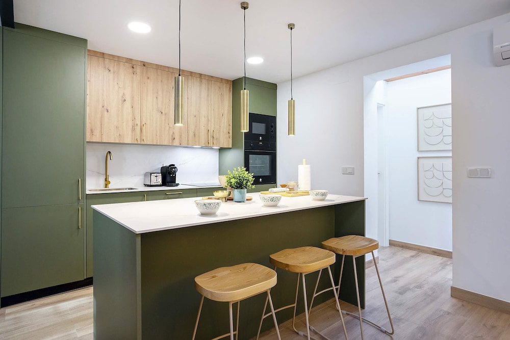 Cozy Apartment Near El Palo Malaga. Antonio Trueba
