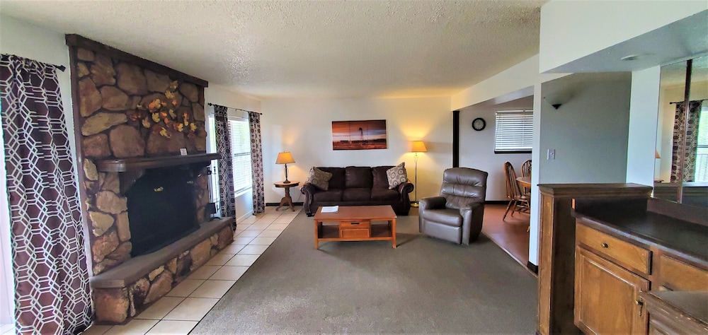 High Sierra Condominium