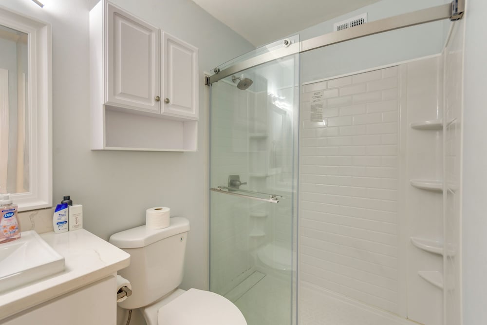 Walk to Orange Beach: Family Condo w/ Patio