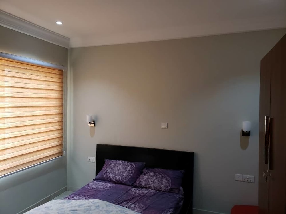City Enclave Luxury Condo view 4